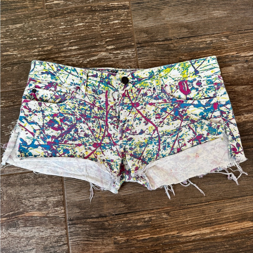 RARE Y2K Lip Service Splatter Paint Cut off shorts 9 / S